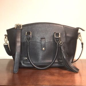 Large Tote, 2 Handle, Adjustable Strap, Black